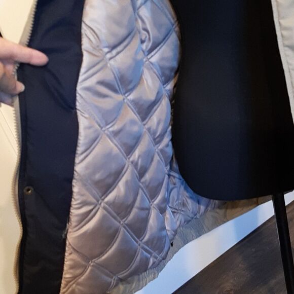 Members Only Poplin Colorblock Jacket - Picture 2 of 12